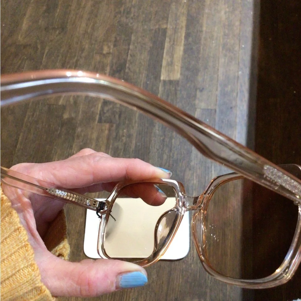 NEW! OTRA Sady blush Square Sunglasses